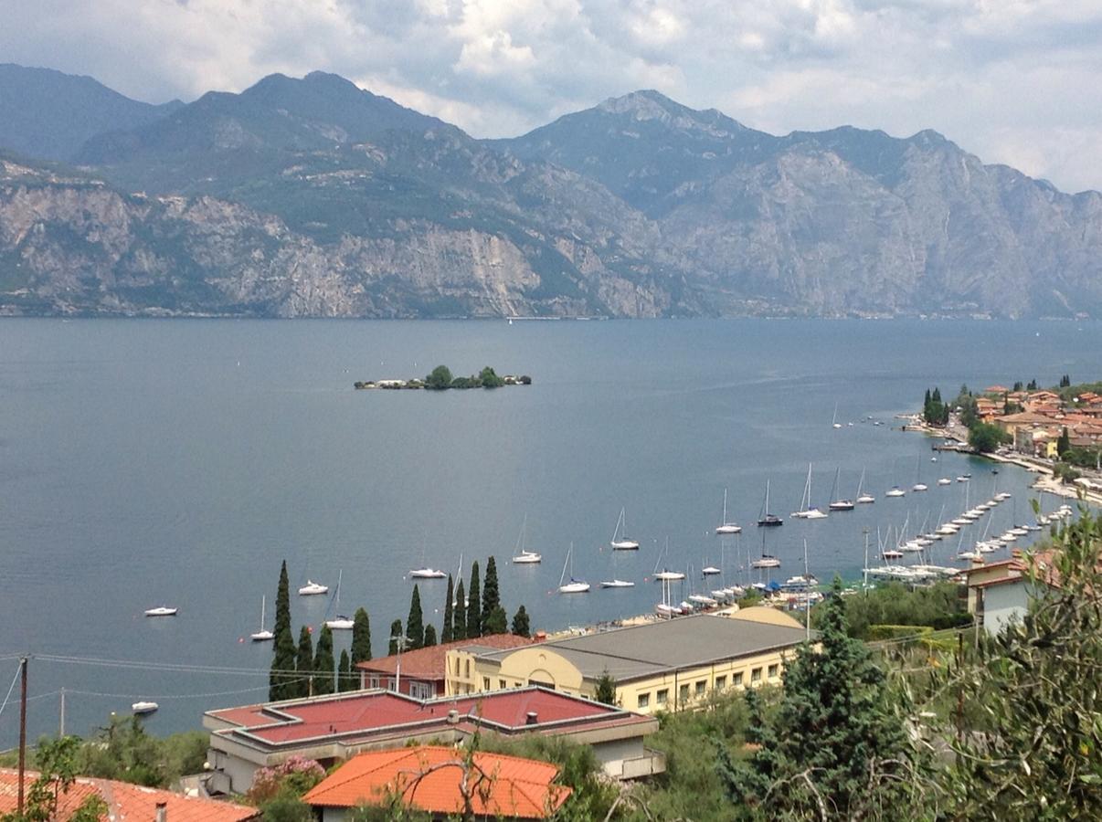 Hotel Carlo Brenzone sul Garda Exterior photo